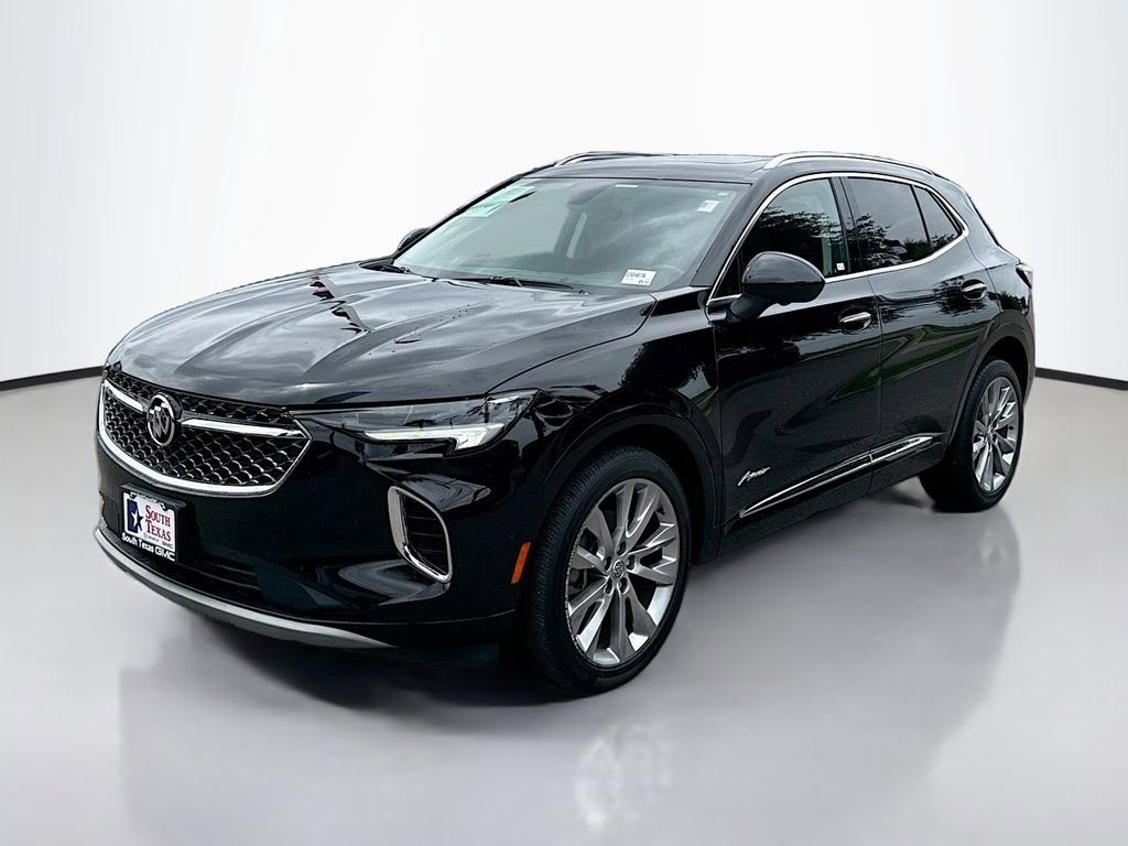 Used 2023 Buick Envision Avenir FWD image 3