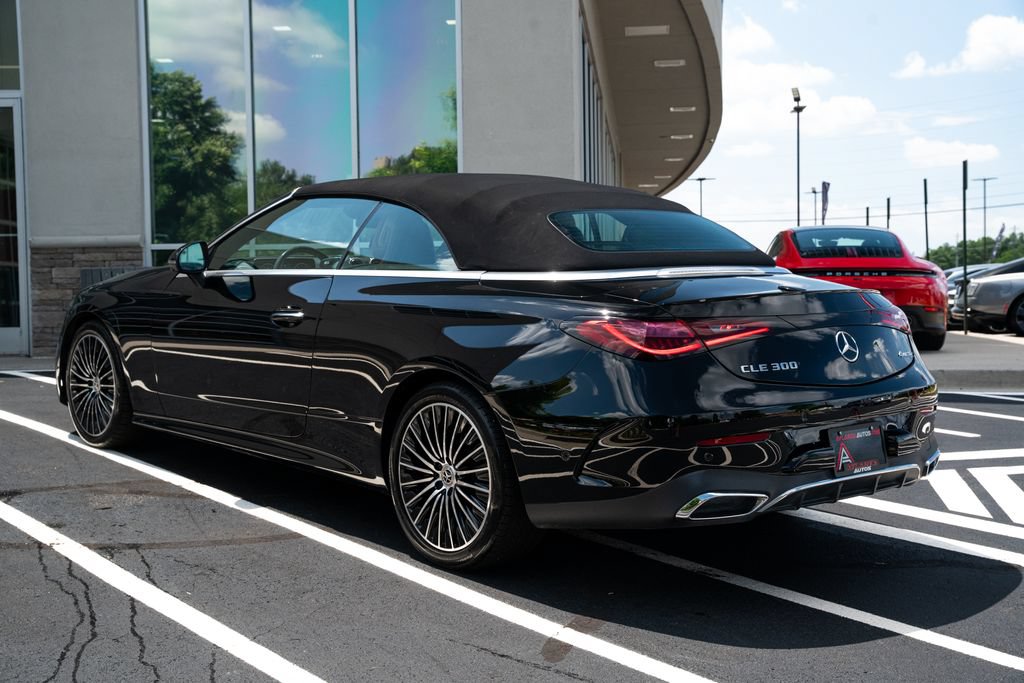 Used 2024 Mercedes-Benz CLE 300 4MATIC Cabriolet image 19
