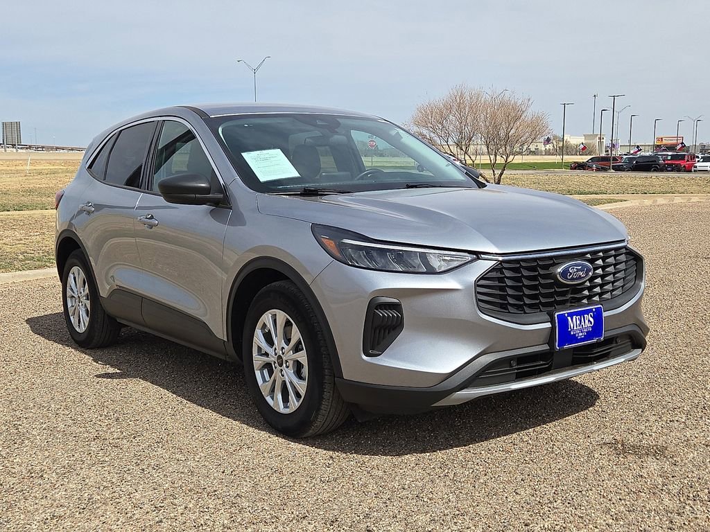 Used 2023 Ford Escape Active image 7