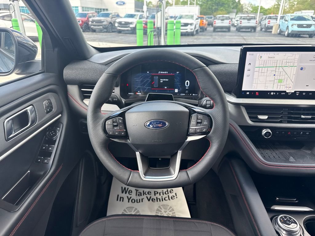 Used 2025 Ford Explorer ST-Line w/ Premium Package AWD/4WD image 27