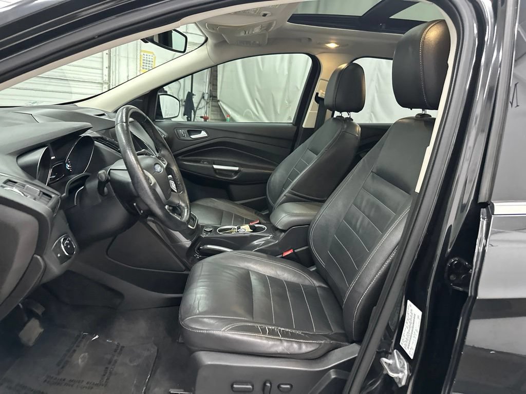 Used 2014 Ford Escape Titanium w/ Equipment Group 401A FWD image 20
