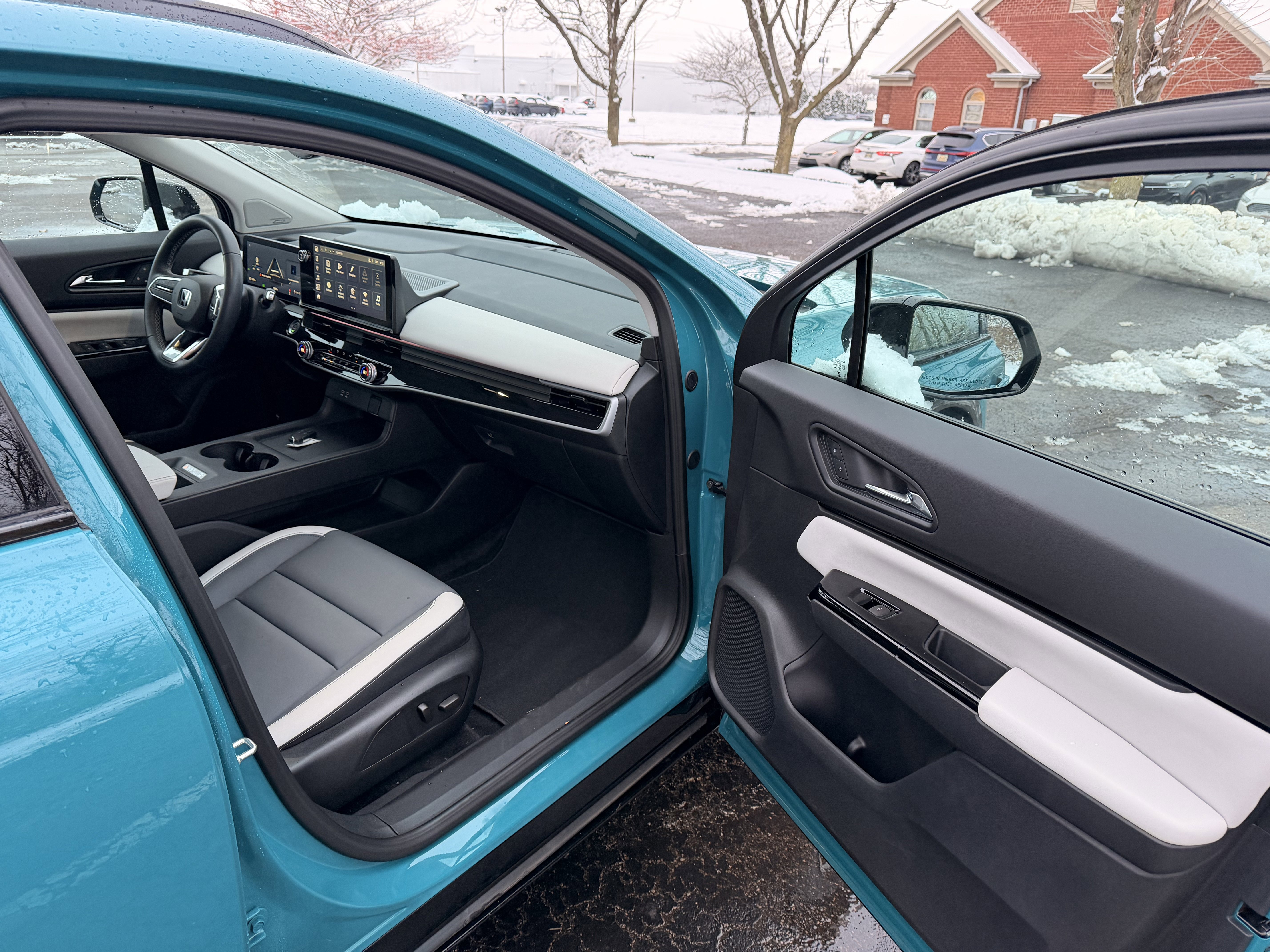 Used 2024 Honda Prologue Touring image 15