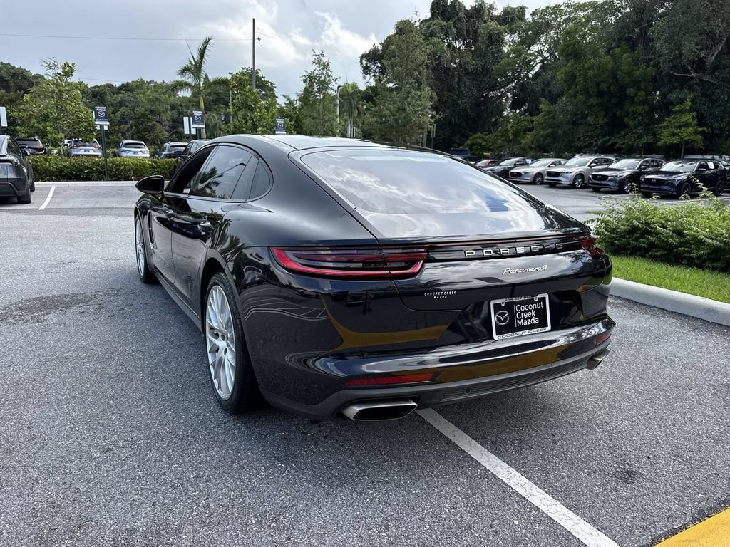 Used 2018 Porsche Panamera 4 Executive AWD/4WD image 13
