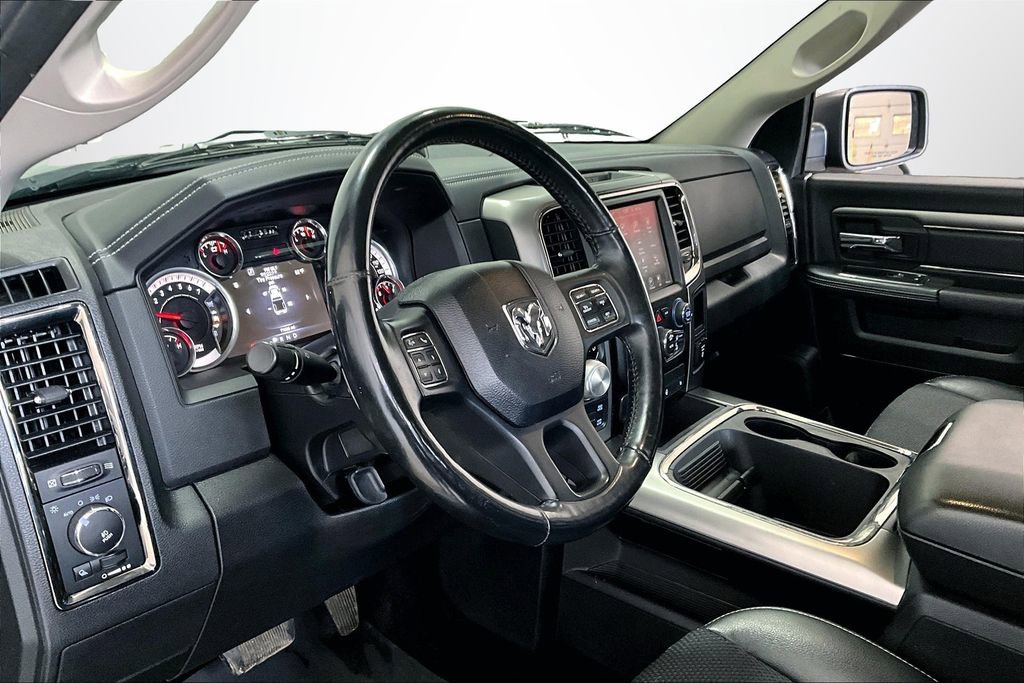 Used 2016 RAM 1500 Sport w/ Black Ram 1500 Sport Group image 16