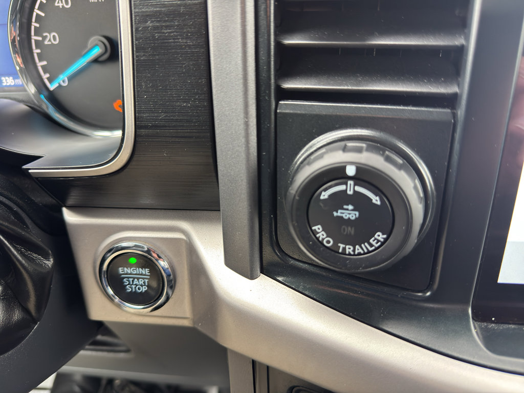 Used 2022 Ford F150 XLT w/ Equipment Group 302A High image 15