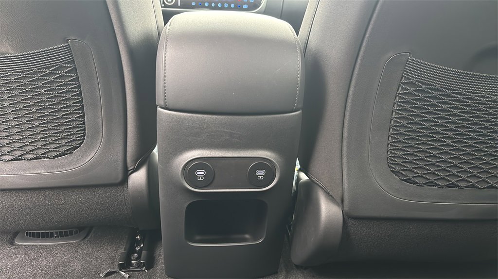 Certified 2025 Hyundai Ioniq 5 SE image 27