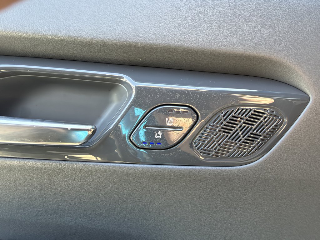Used 2025 Kia EV9 GT-Line AWD/4WD image 41