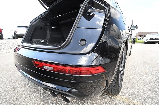 Used 2024 Audi SQ5 Premium Plus image 32