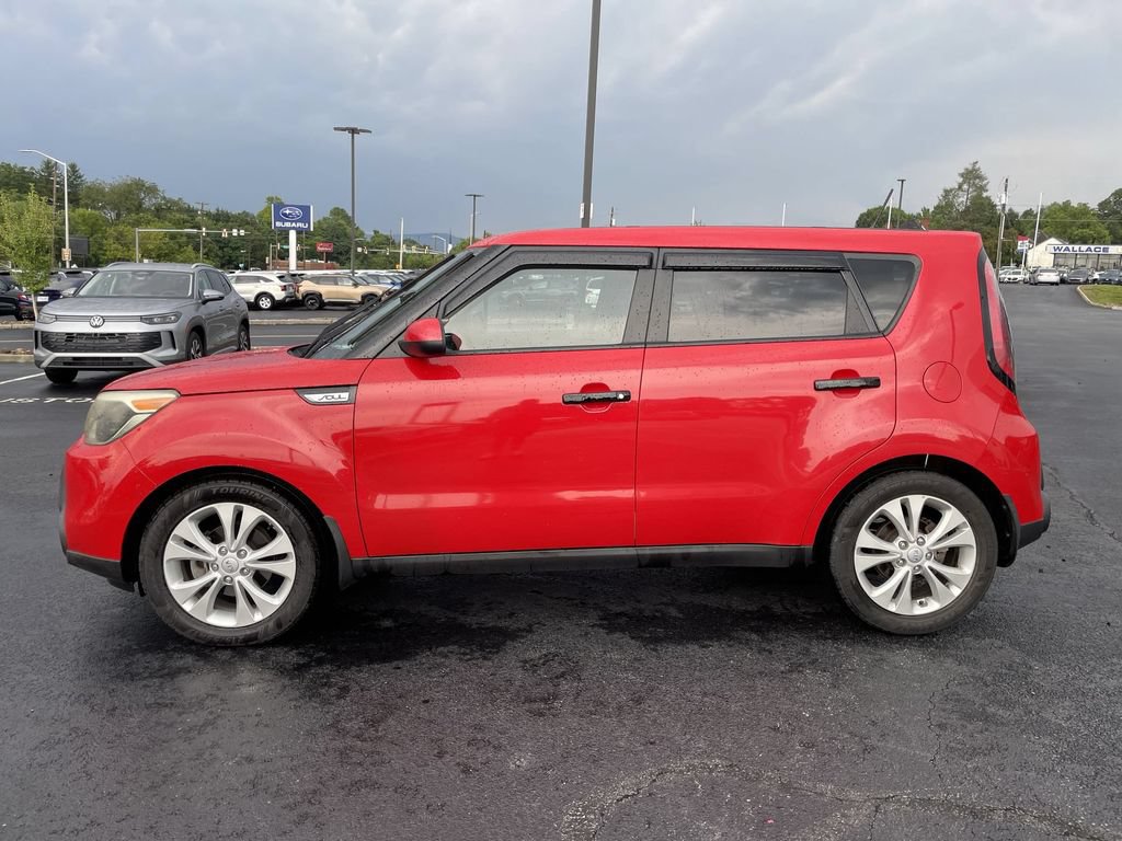 Used 2015 Kia Soul + FWD image 3