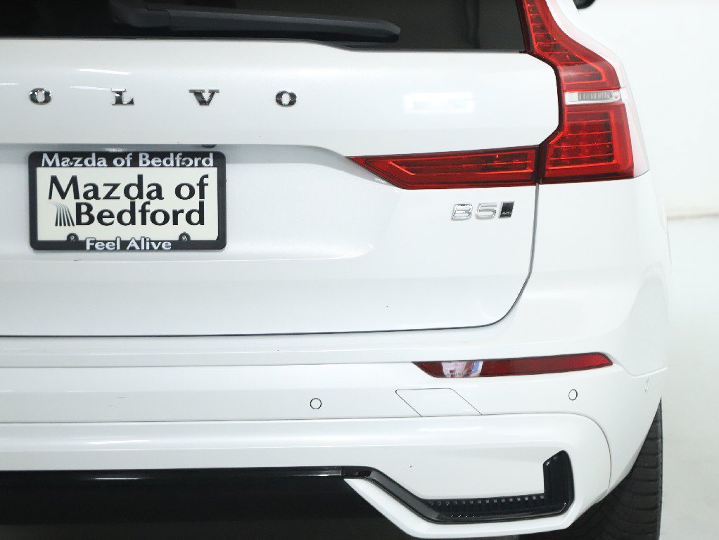 Used 2024 Volvo XC60 B5 Plus AWD/4WD image 45