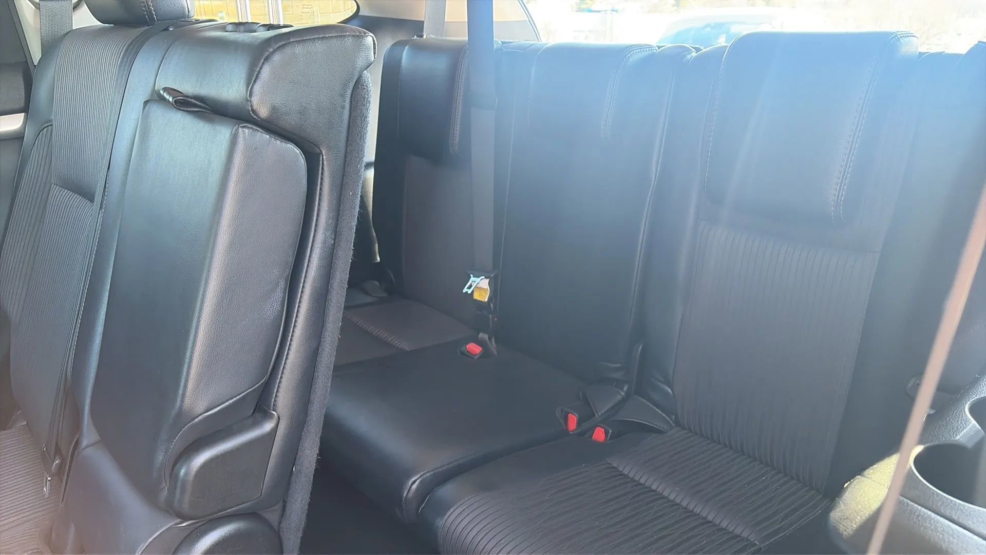 Used 2017 Toyota Highlander Plus image 40