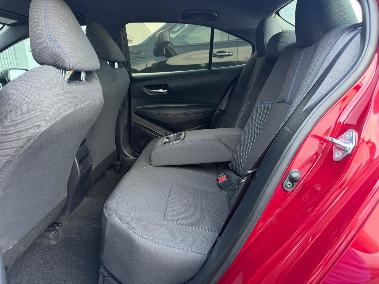 Used 2022 Toyota Corolla SE FWD image 26