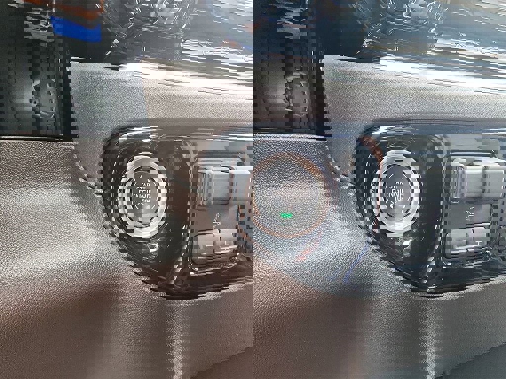 Certified 2022 GMC Sierra 1500 SLT w/ SLT Premium Plus Package image 19