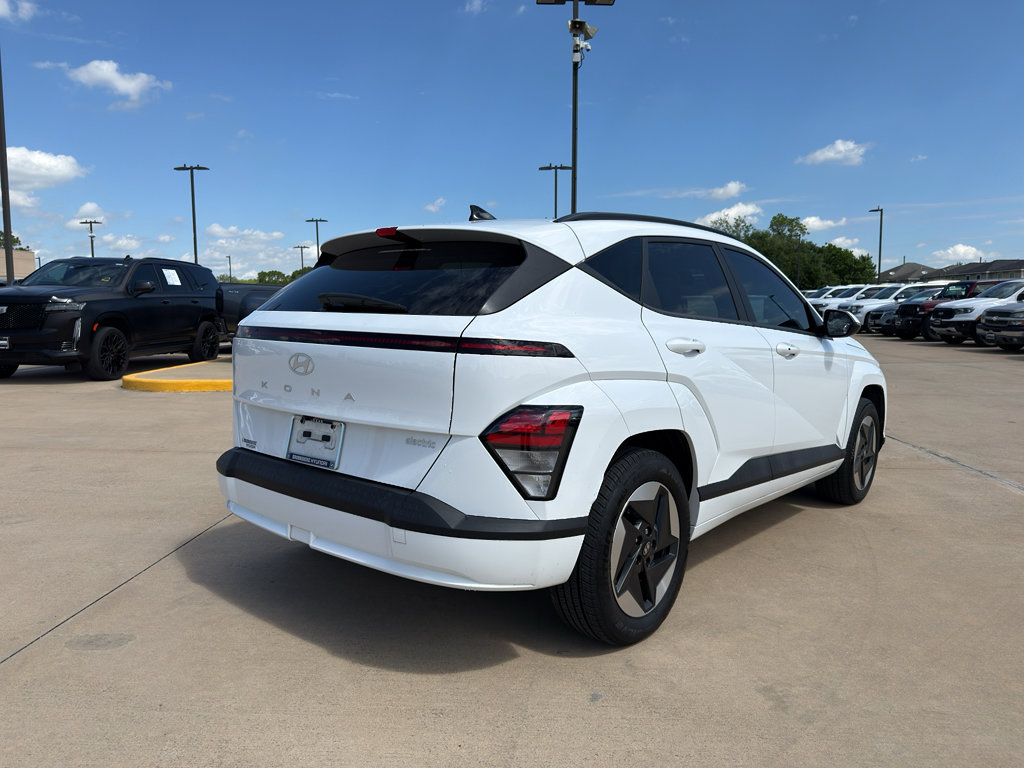 Used 2024 Hyundai Kona SEL FWD image 5