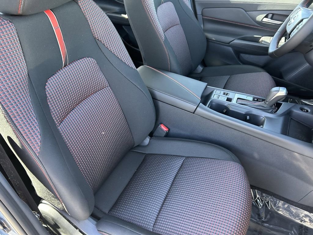 New 2026 Nissan Sentra SR w/ Floor Mat Package image 10
