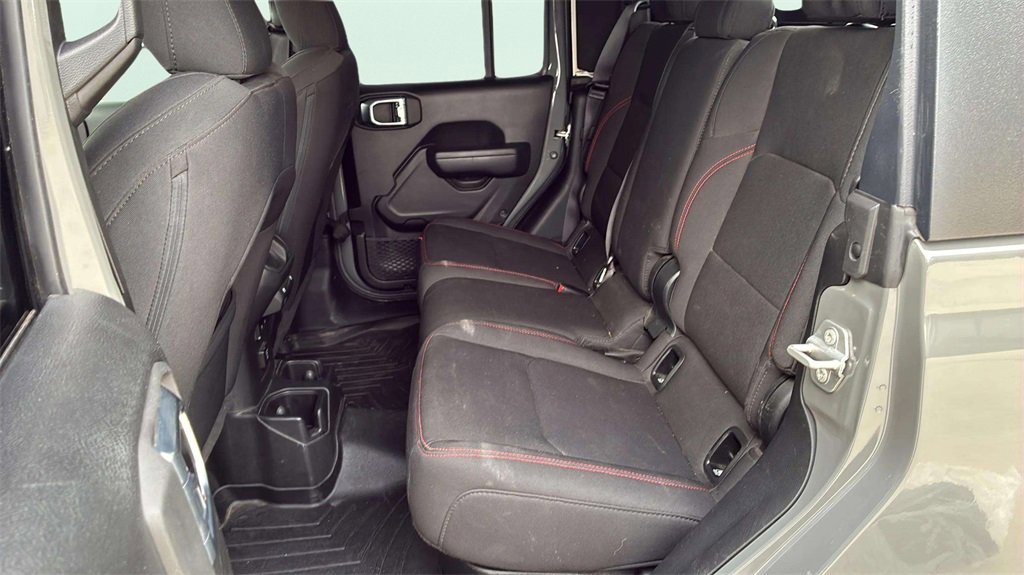 Used 2023 Jeep Gladiator Rubicon w/ Trailer Tow Package image 5