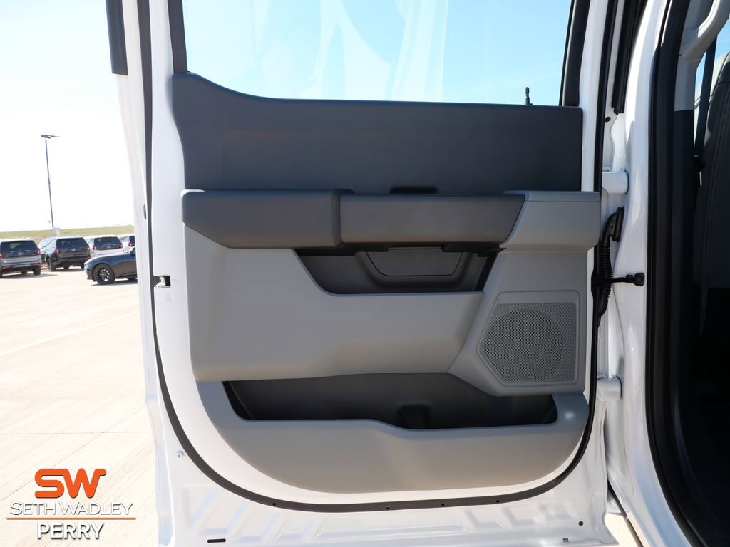 New 2026 Ford F350 XL w/ XL Chrome Package image 14