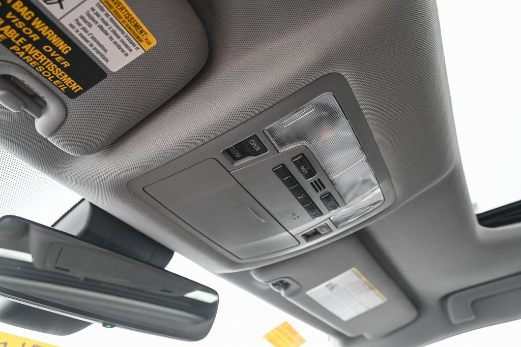 Used 2017 Toyota Highlander XLE image 40