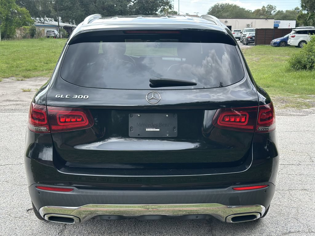 Used 2021 Mercedes-Benz GLC 300 image 11