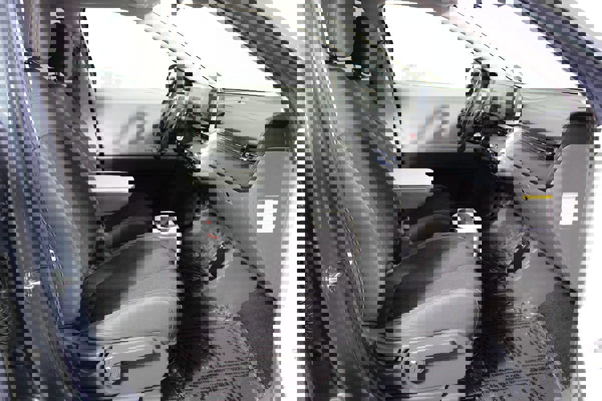 Used 2024 Hyundai Ioniq 5 SE image 11