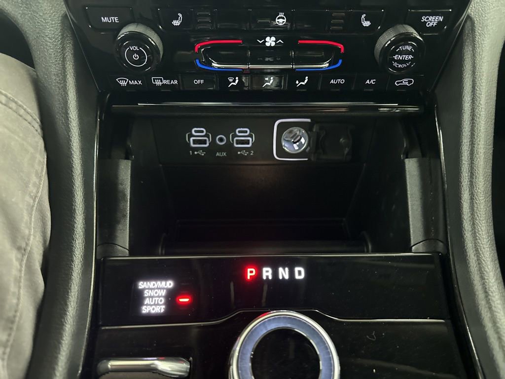 Used 2023 Jeep Grand Cherokee Limited w/ Black Appearance Package image 50