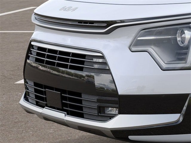 New 2025 Kia Niro EX Touring FWD image 12