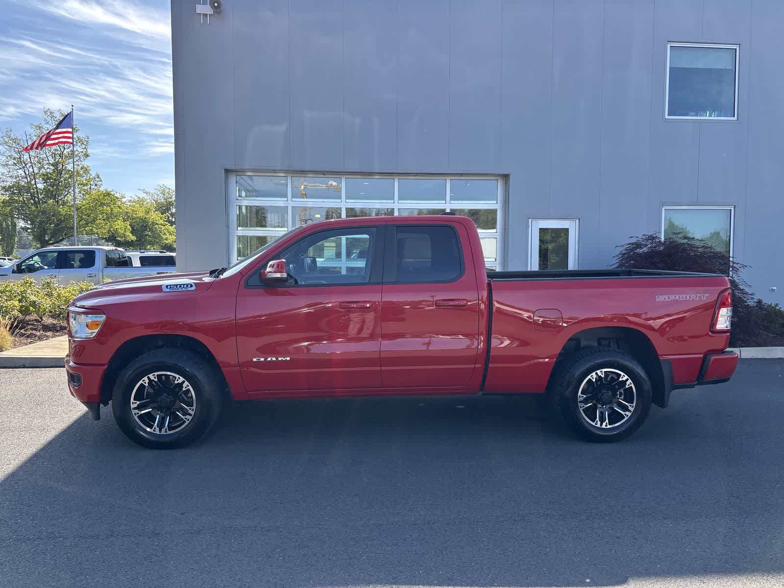 Certified 2022 RAM 1500 Big Horn AWD/4WD image 2