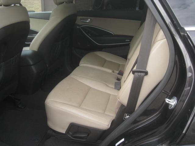 Used 2017 Hyundai Santa Fe AWD w/ SE Ultimate Tech Package 03 image 14