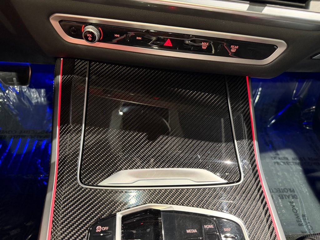 Used 2024 BMW X5 M60i AWD/4WD image 22