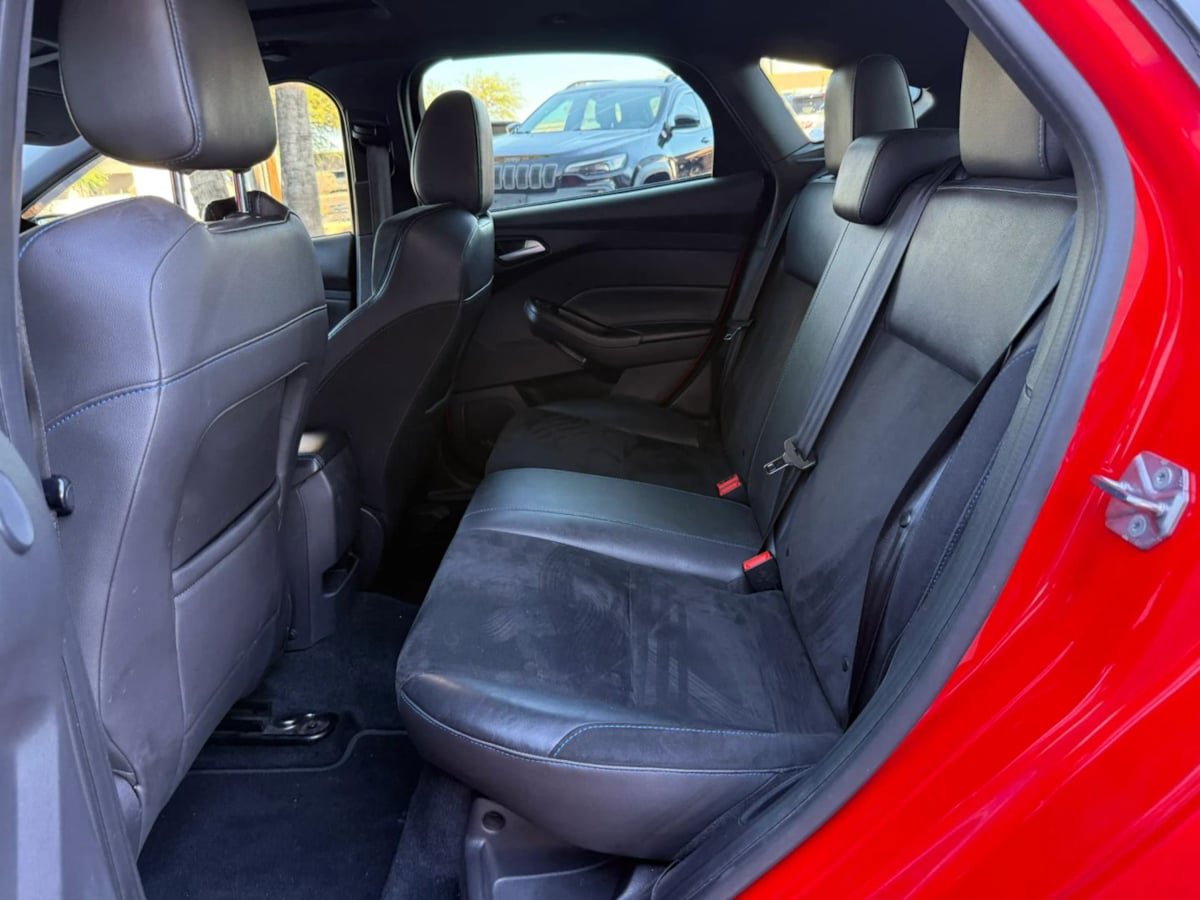 Used 2018 Ford Focus RS AWD/4WD image 42