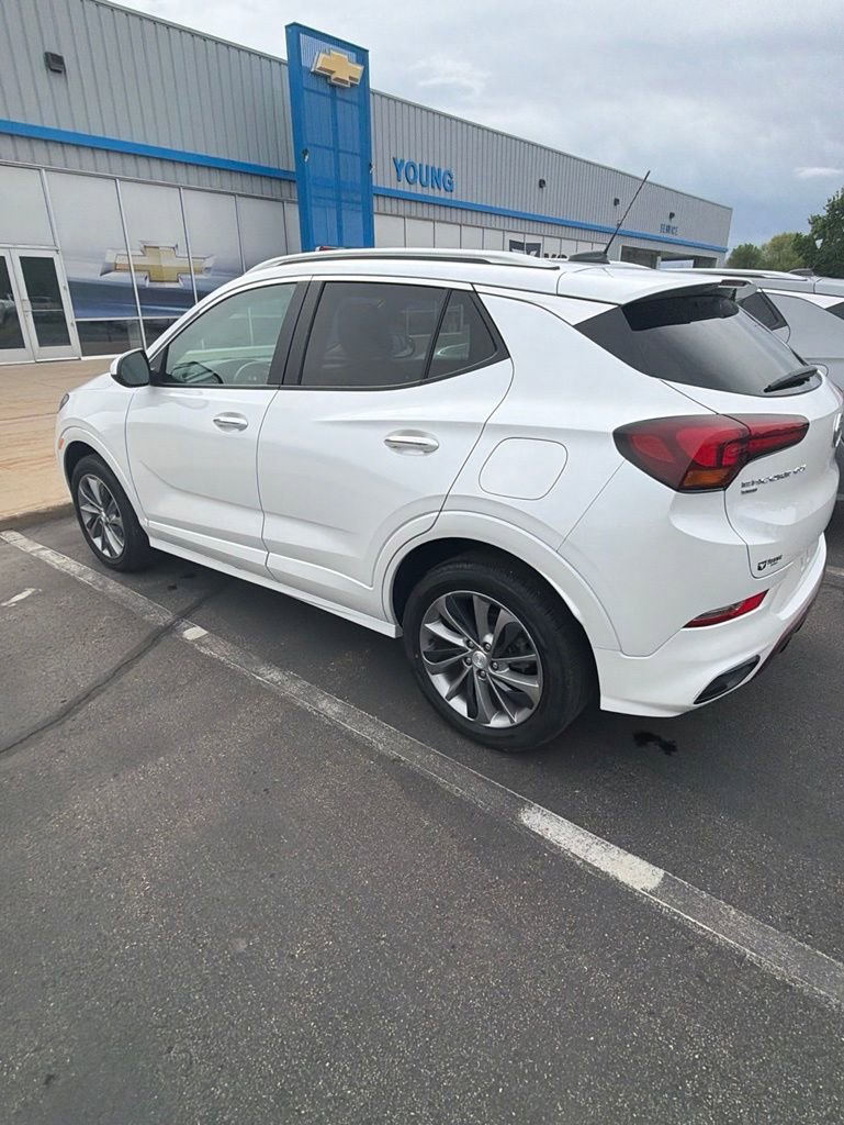 Used 2023 Buick Encore GX Select w/ Sport Touring Package AWD/4WD image 8