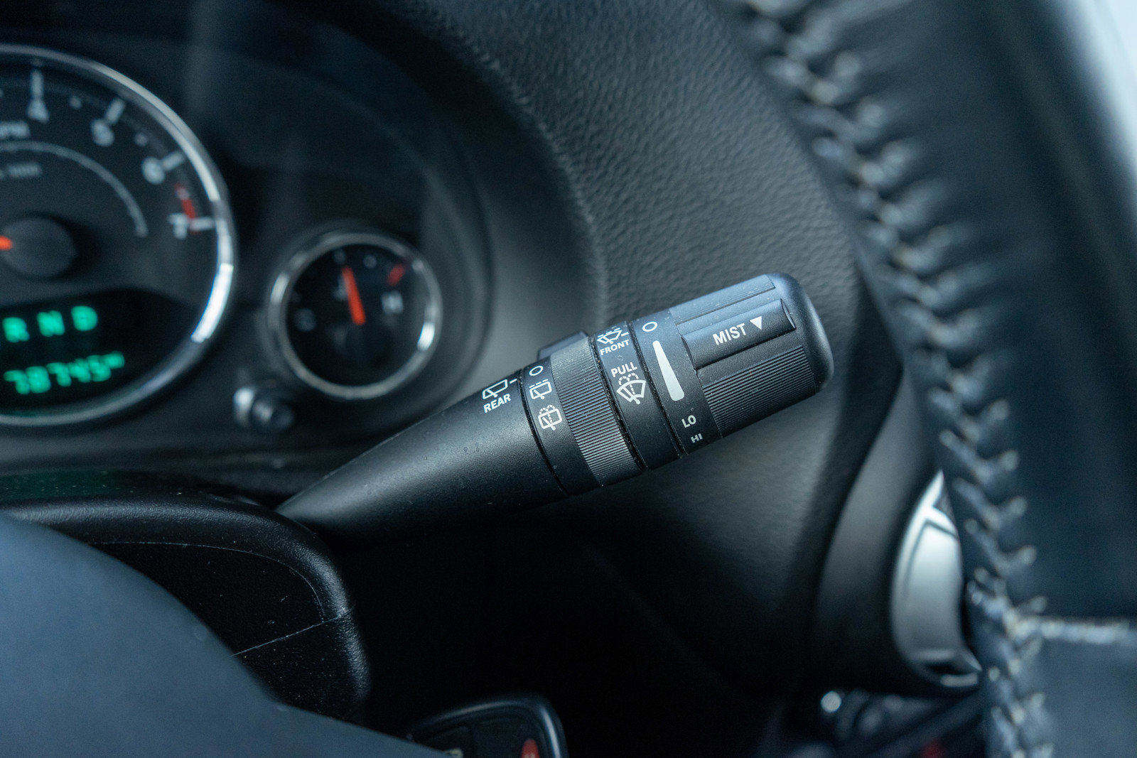 Used 2015 Jeep Wrangler Sahara image 22