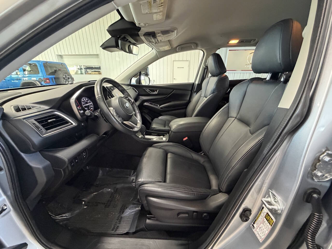Used 2023 Subaru Ascent Limited AWD/4WD image 8
