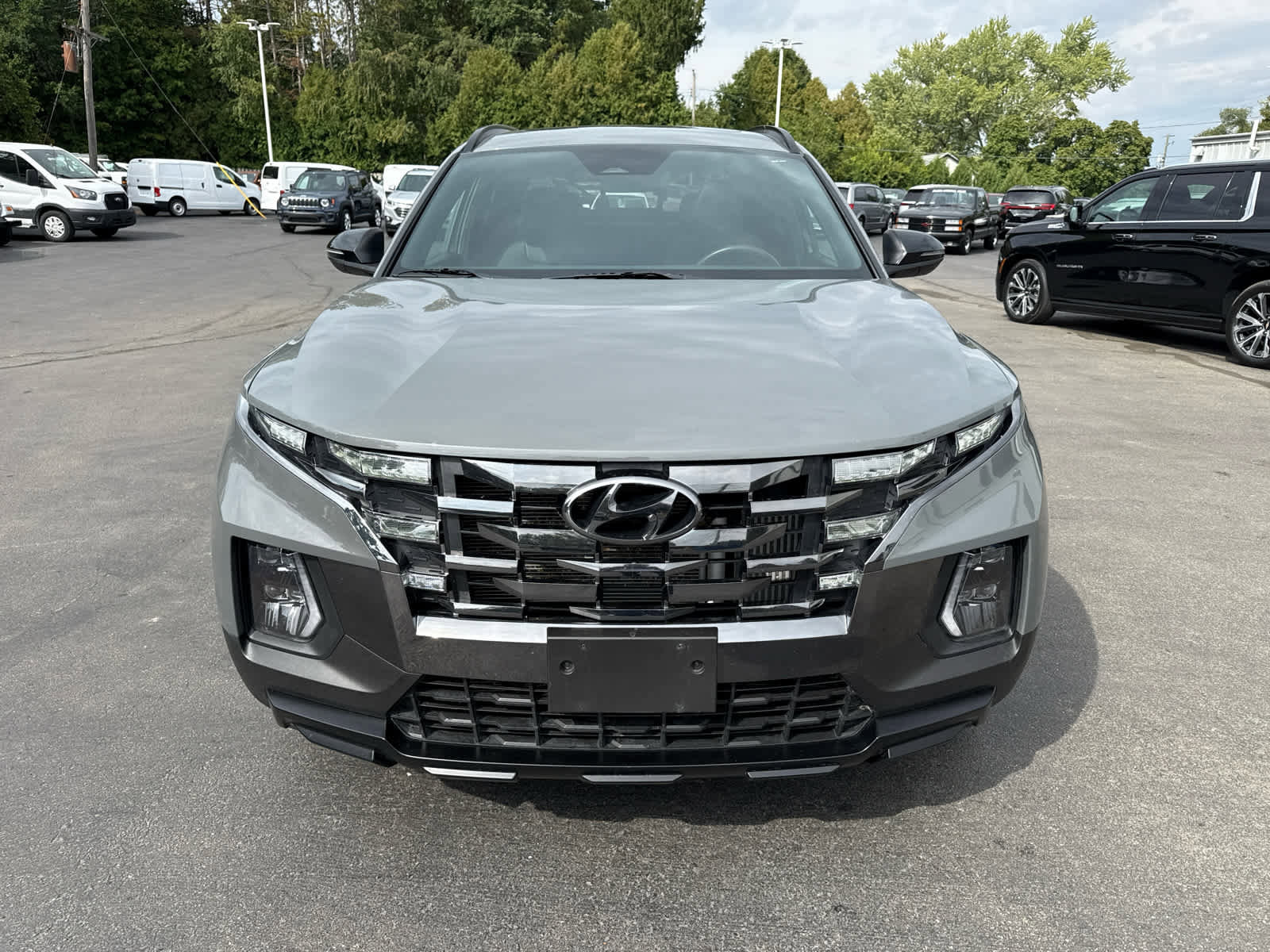 Used 2024 Hyundai Santa Cruz Night image 8