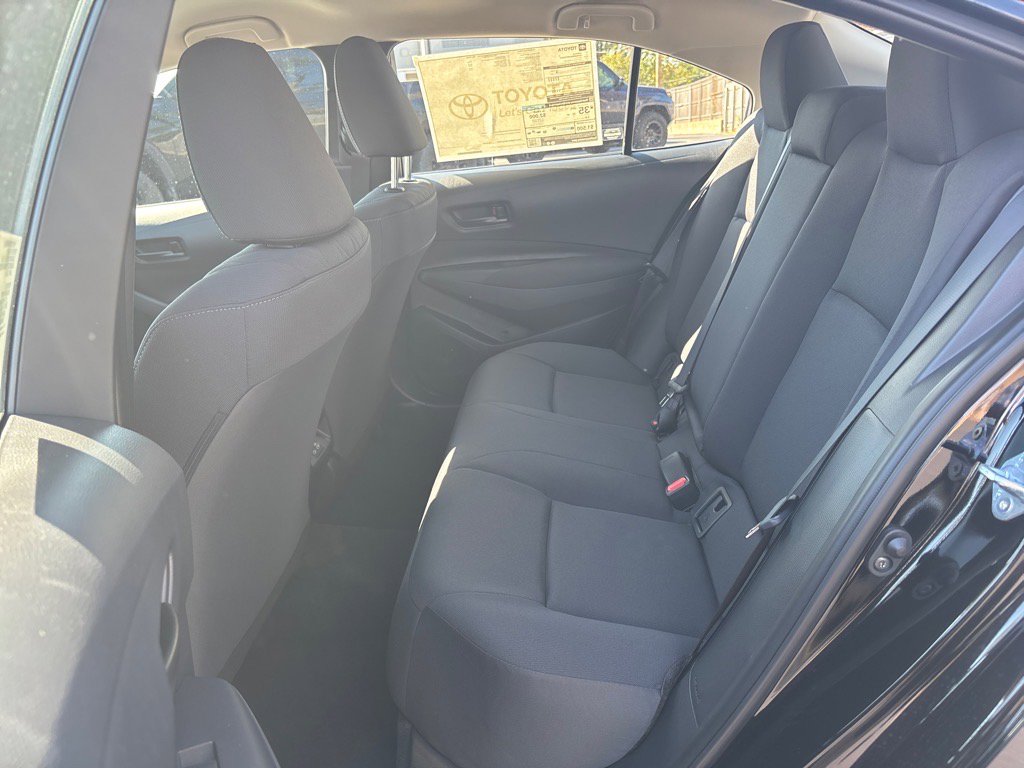 New 2025 Toyota Corolla LE FWD image 18