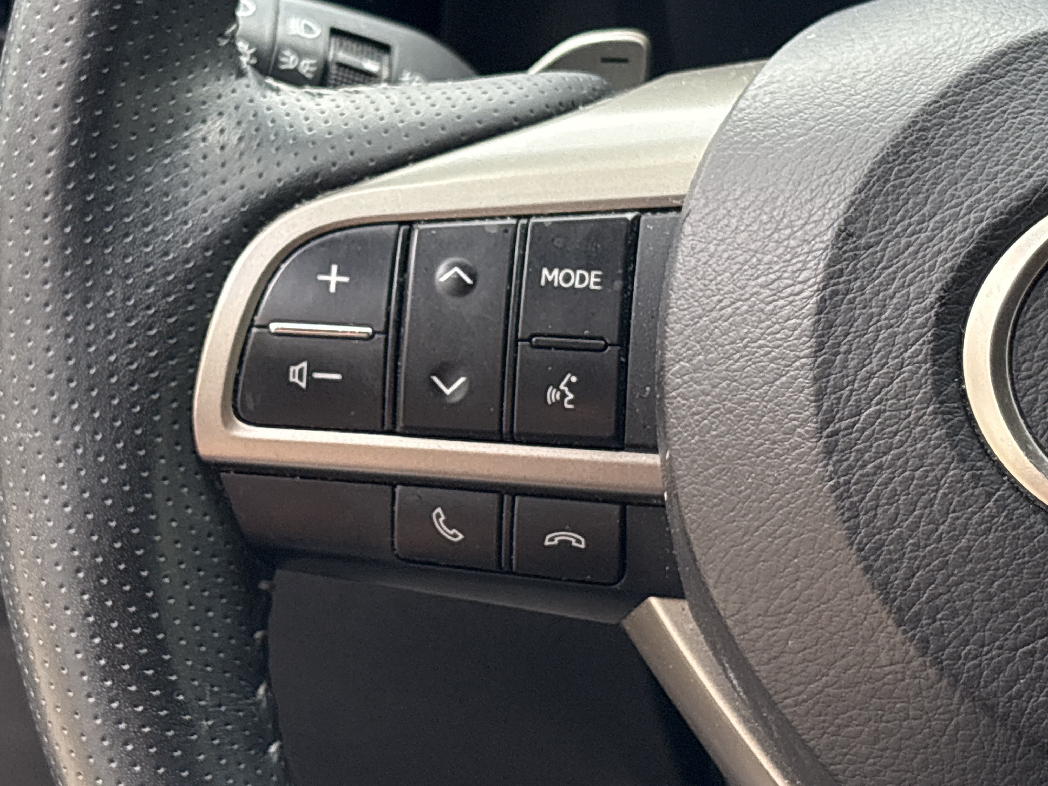 Used 2021 Lexus RX 450h F Sport AWD/4WD image 19