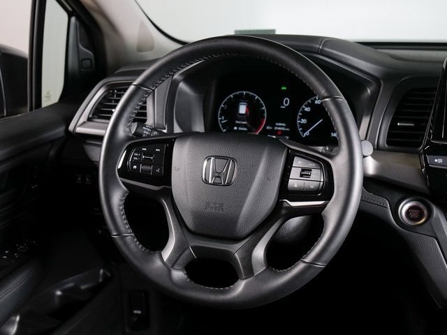Used 2025 Honda Odyssey EX-L image 16