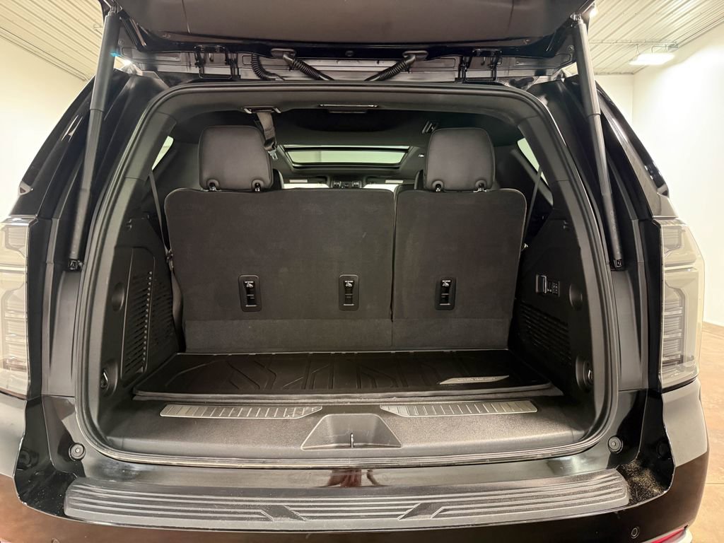 Used 2025 Chevrolet Tahoe High Country AWD/4WD image 74