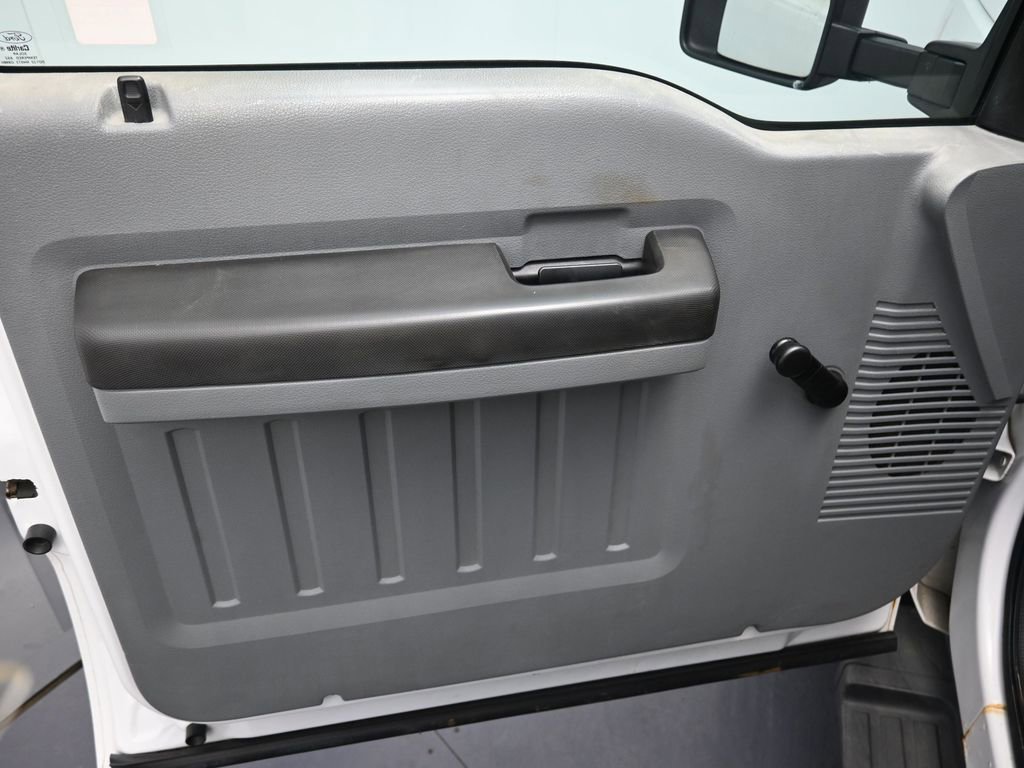 Used 2014 Ford F350 XL w/ XL Value Package image 9