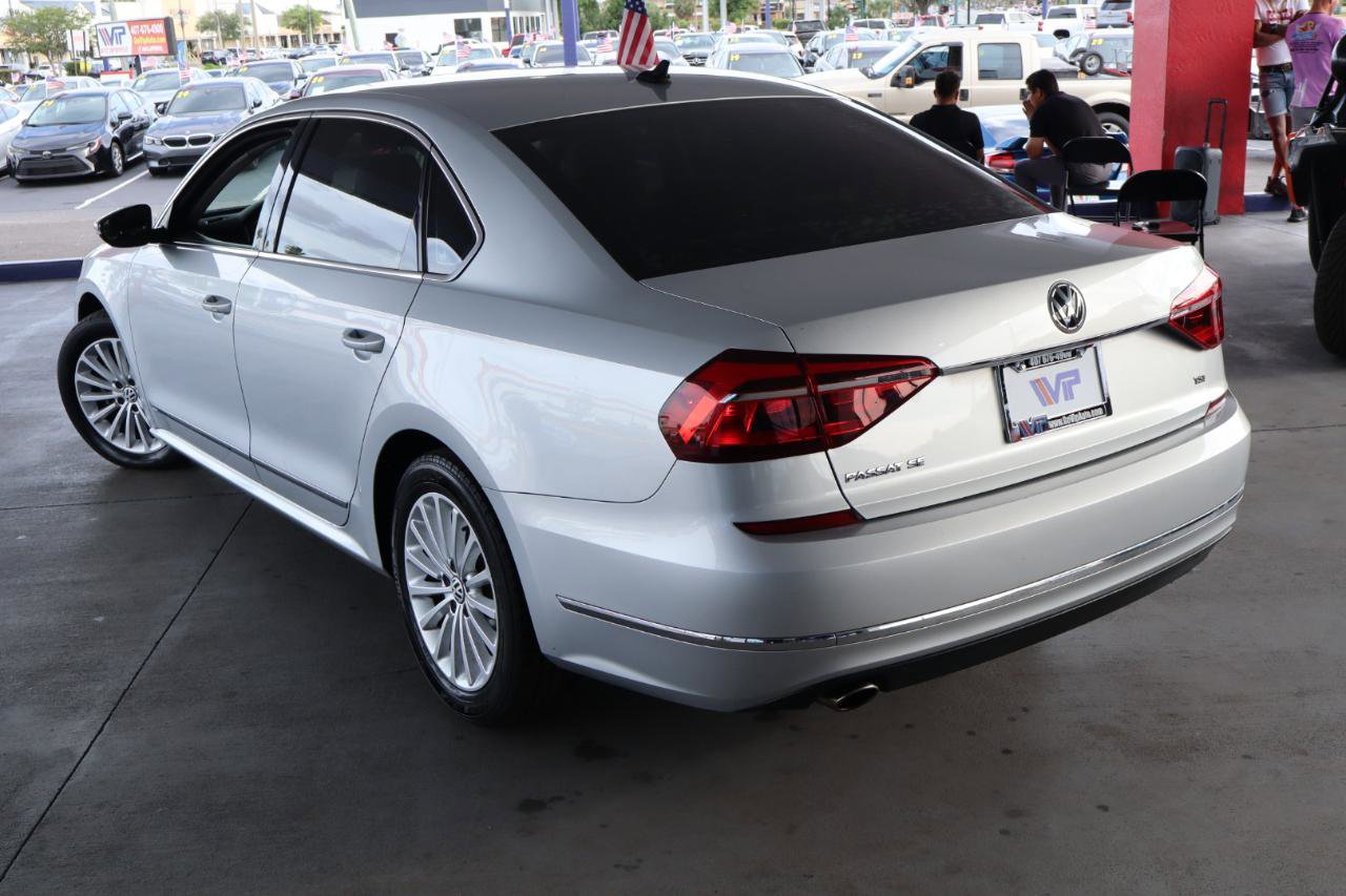 Used 2017 Volkswagen Passat 1.8T SE FWD image 7