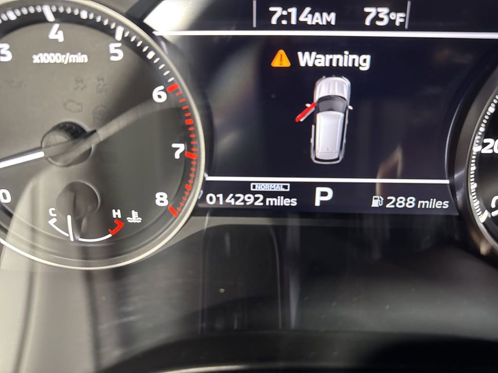 Used 2023 Mitsubishi Outlander ES image 37