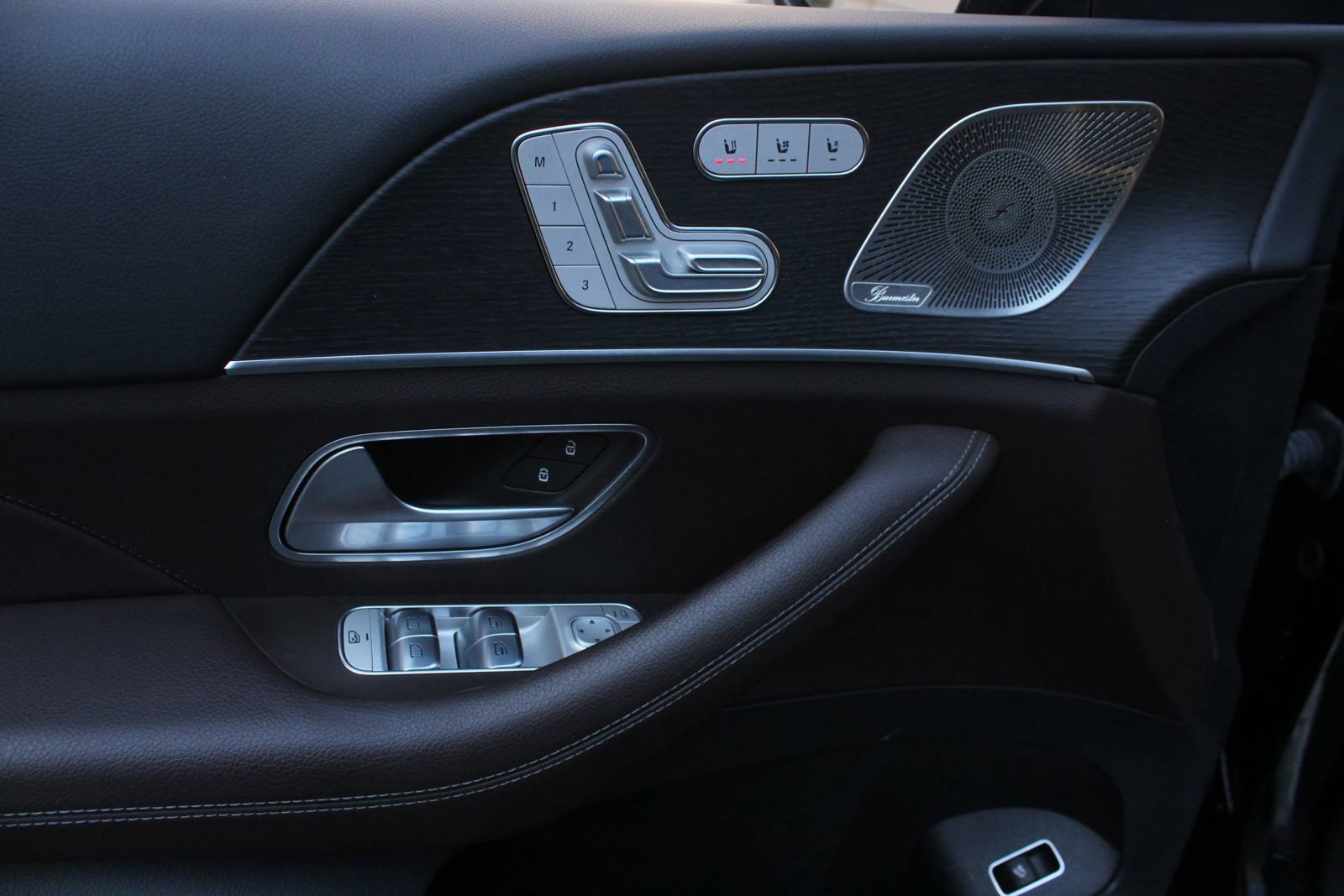 Used 2022 Mercedes-Benz GLS 450 4MATIC image 17