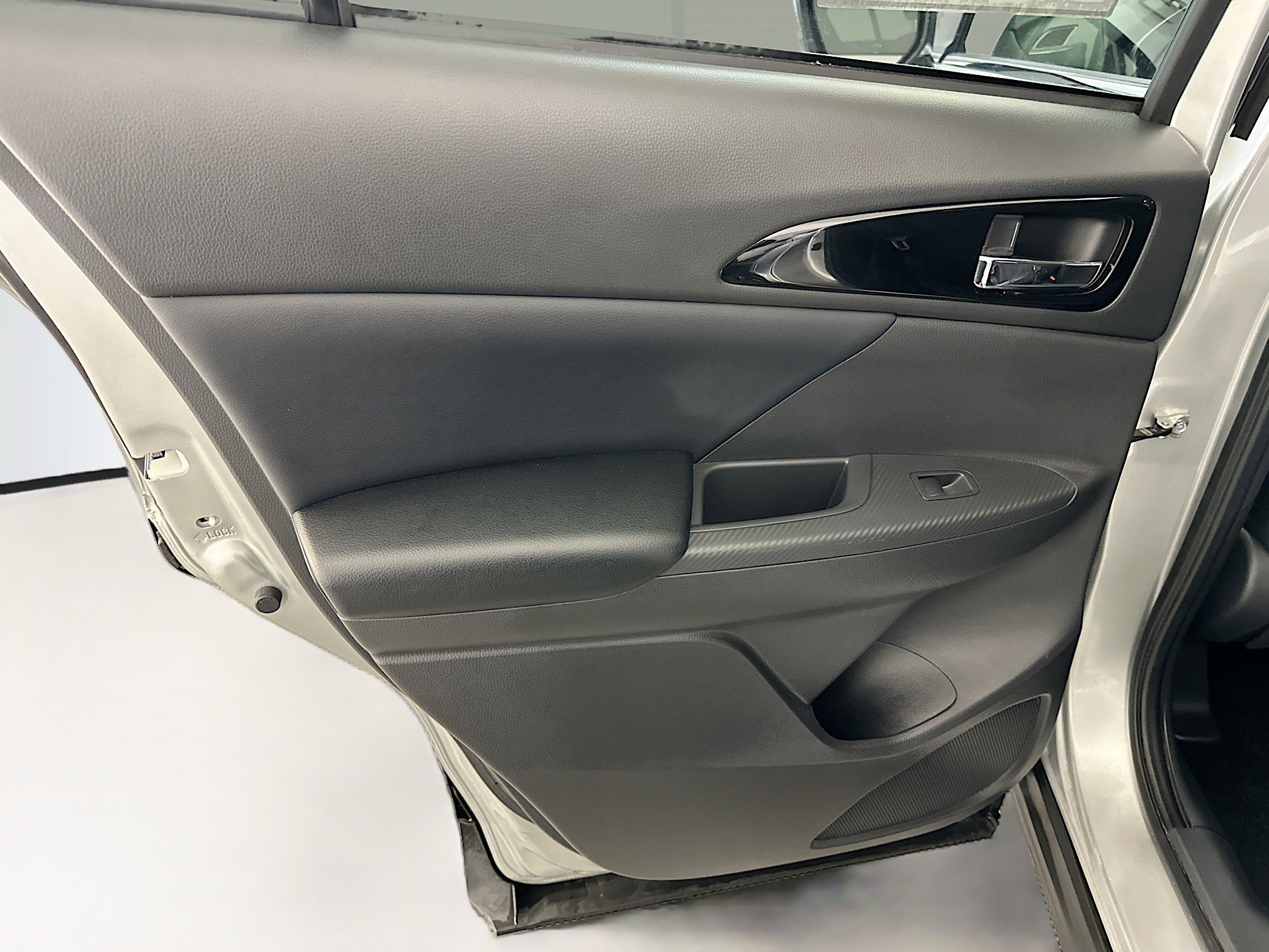 Used 2025 Mitsubishi Eclipse Cross SE image 27