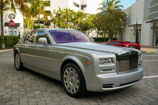 Used 2013 Rolls-Royce Phantom Sedan image 40
