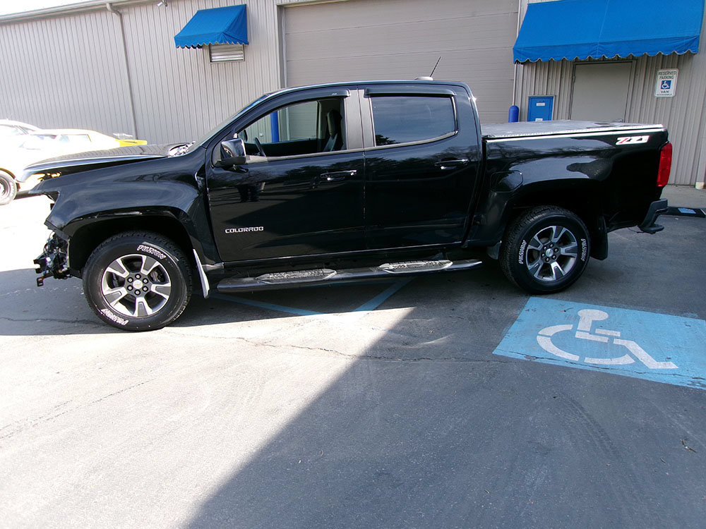 Used 2016 Chevrolet Colorado Z71 AWD/4WD image 7