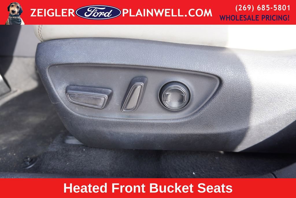 Used 2019 Toyota RAV4 Limited image 20