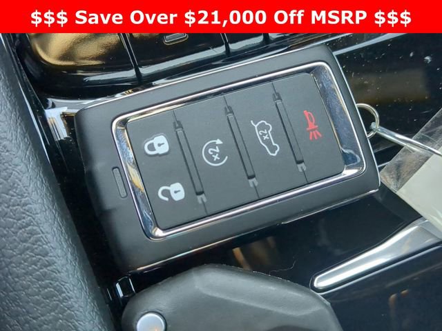 New 2024 Jeep Grand Cherokee Overland w/ Advanced Protech Group III image 30