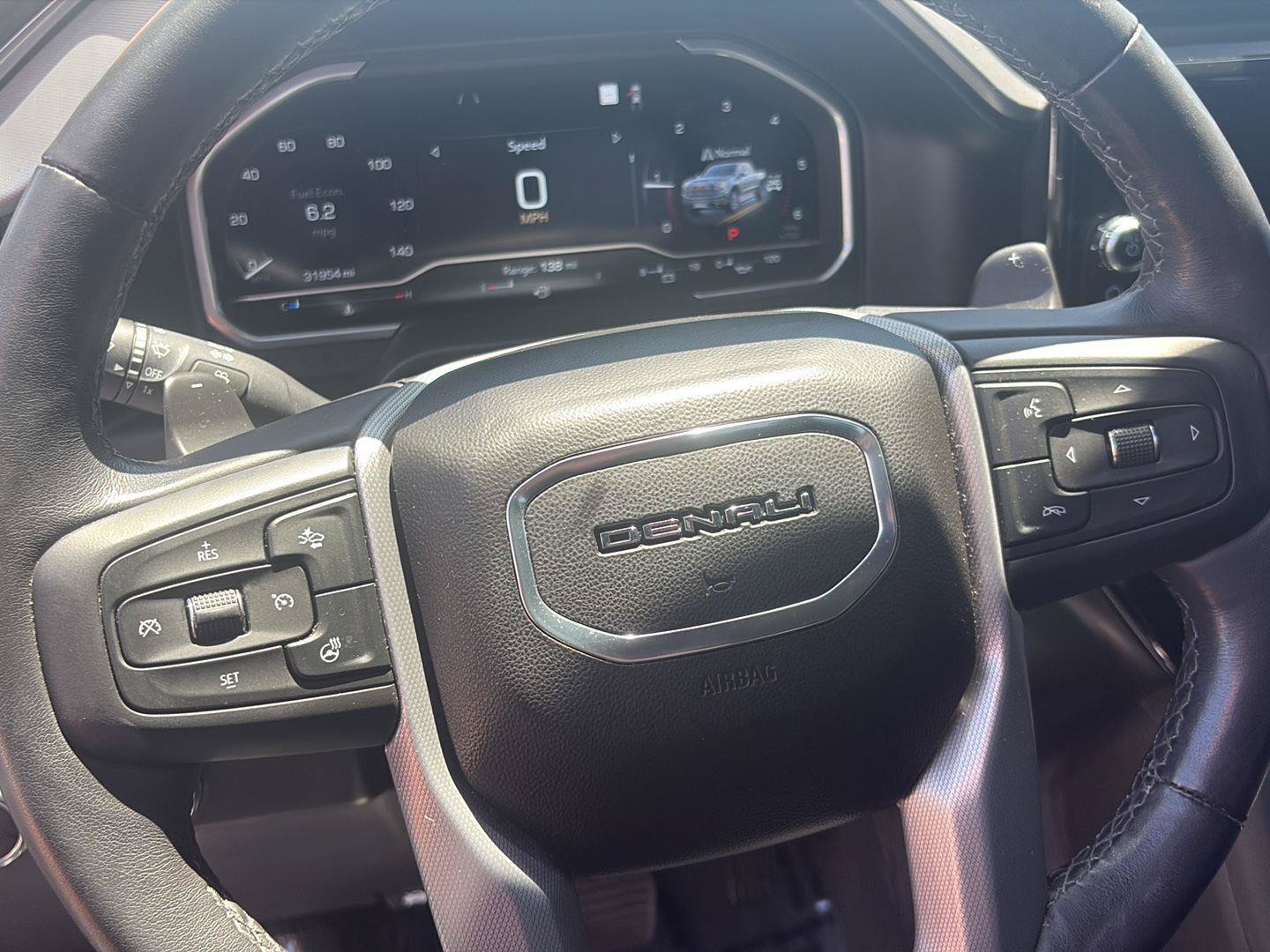 Used 2023 GMC Sierra 1500 Denali w/ Denali Reserve Package AWD/4WD image 19