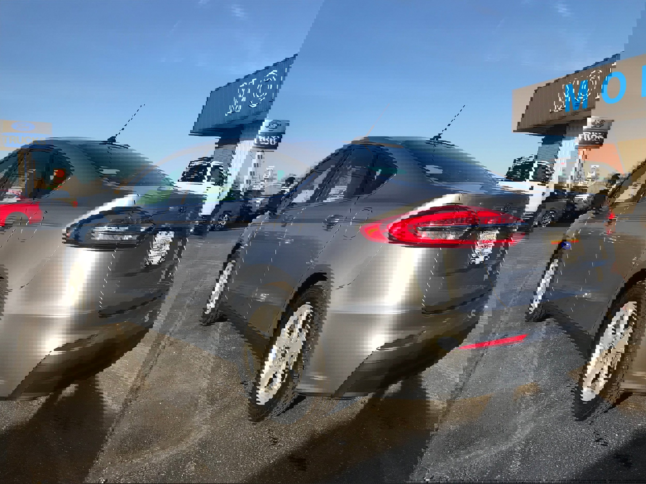 Used 2020 Ford Fusion SSV w/ Ready For The Road Package image 4