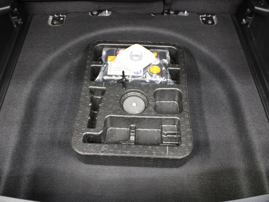Used 2023 Jeep Compass High Altitude w/ Driver Assist Group I AWD/4WD image 43